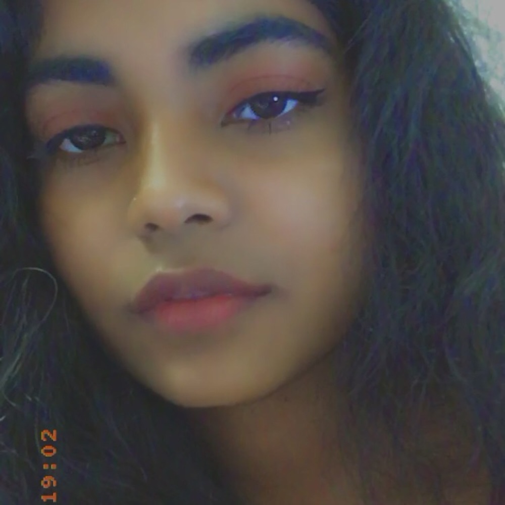 Meet your Posher, Neha